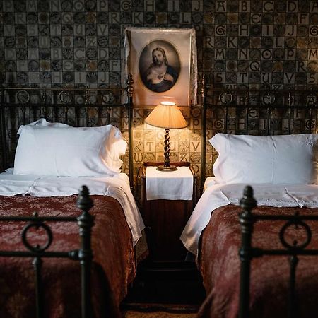 St Benedict - Victorian Bed And Breakfast Хейстингс Екстериор снимка