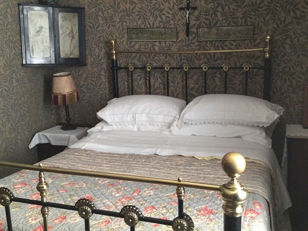 St Benedict - Victorian Bed And Breakfast Хейстингс Екстериор снимка